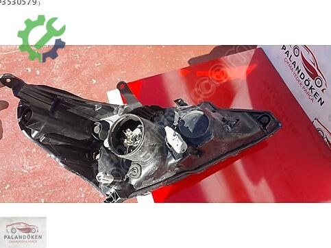 Toyota Verso Sol Ön Far çıkma parça