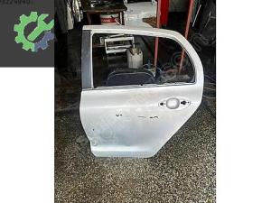 TOYOTA VERSO SOL ÖN KAPI ÇIKMA ORJİNAL