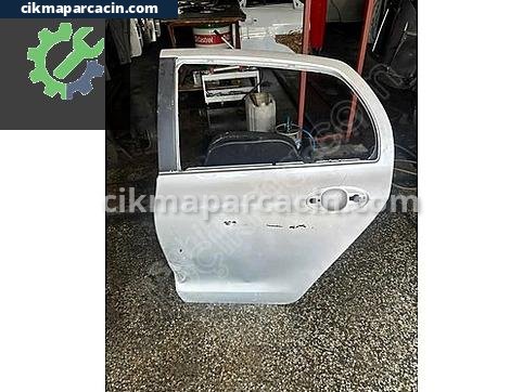 Toyota Verso Sol Ön Kapı çıkma parça
