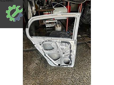 Toyota Verso Sol Ön Kapı çıkma parça