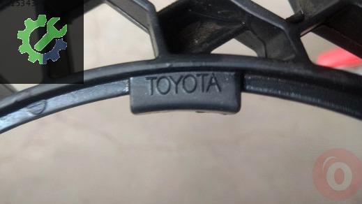 Toyota Yaris Ön Panjur çıkma parça