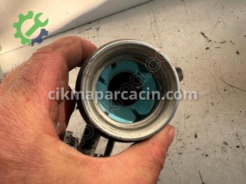 Toyota Yaris Dolum Boğazı çıkma parça
