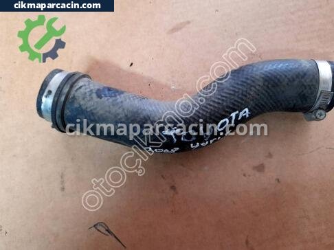 Toyota Yaris Turbo Borusu çıkma parça