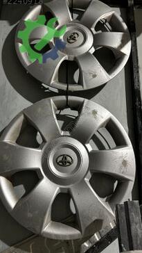 Toyota Yaris Jant Kapağı çıkma parça