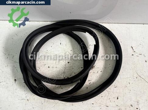 Toyota Yaris Fitil çıkma parça