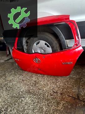 Toyota Yaris Bagaj Kapağı çıkma parça