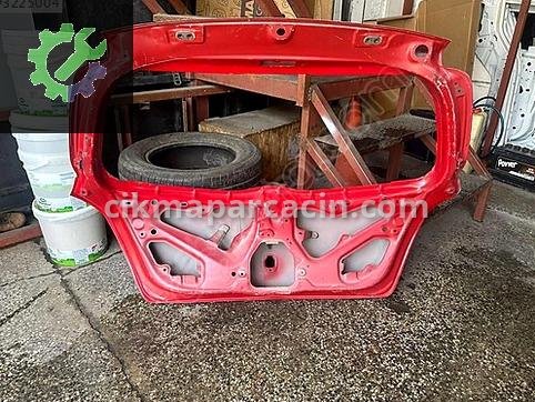 Toyota Yaris Bagaj Kapağı çıkma parça