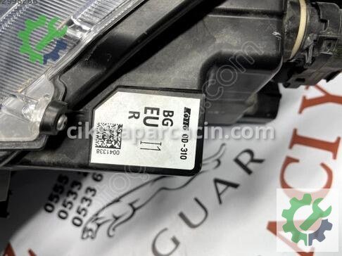 Toyota Yaris Sağ Ön Far çıkma parça