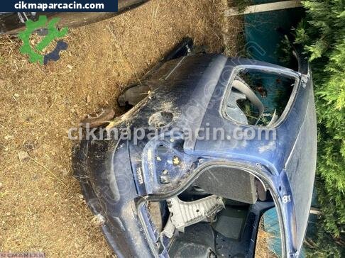 Toyota Yaris Arka Dingil çıkma parça