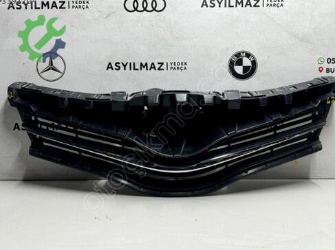 Toyota Yaris Ön Panjur çıkma parça