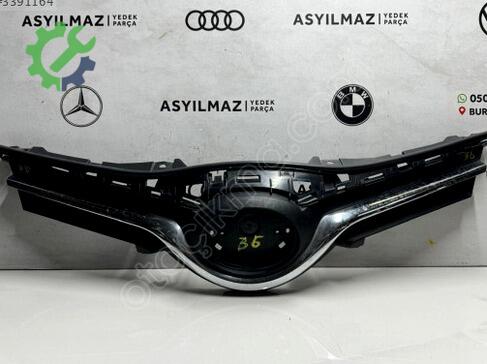 Toyota Yaris Ön Panjur çıkma parça