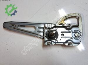 TOYOTA YARİS SAĞ ARKA KAPI CAM KRİKOSU
