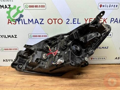 Toyota Yaris Mercekli Far çıkma parça