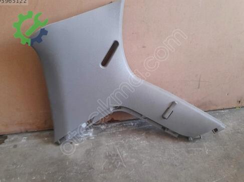 Toyota Yaris Bakalit çıkma parça