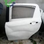 Toyota yaris sol arka kapı