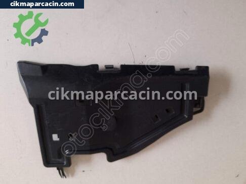 Toyota Yaris Torpido çıkma parça