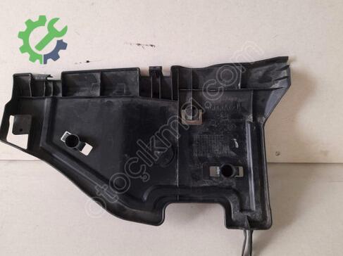 Toyota Yaris Torpido çıkma parça