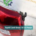 Toyoto Land-Cruaz 15-22 stop