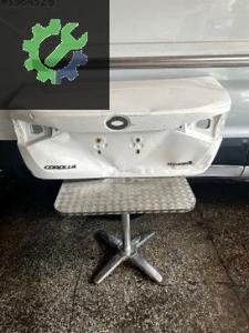 Toypta corolla bagaj kapağı