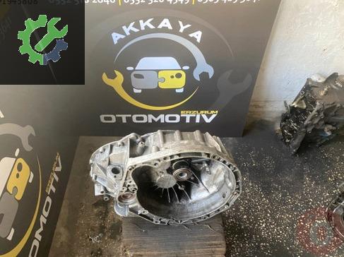 Renault Trafic Şanzıman Komple çıkma parça