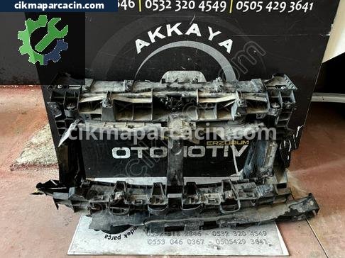 Renault Trafic Ön Panel çıkma parça