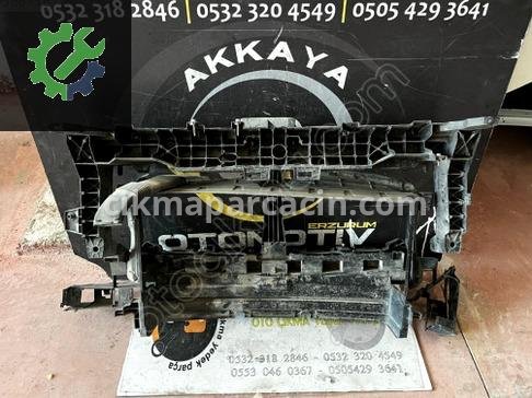Renault Trafic Ön Panel çıkma parça