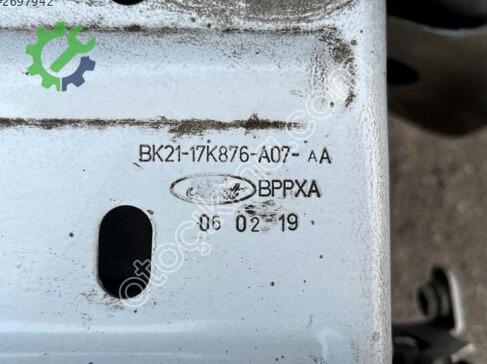 Ford Transit Custom Ön Tampon Demiri BK21-17K876-A çıkma parça