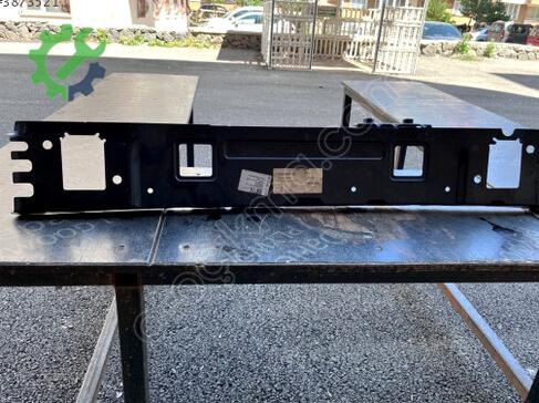 Volkswagen Transporter Ara Bölme Sacı çıkma parça