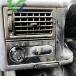 TRANSPORTER T4 HAVA ÜFLEME  FAR AÇMA KAPAMA DÜĞMESİ ÇIKMA
