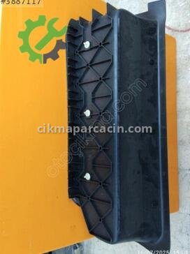 Volkswagen Transporter Kapı Çıtası 701863735 çıkma parça