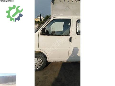 Volkswagen Transporter Kapı çıkma parça