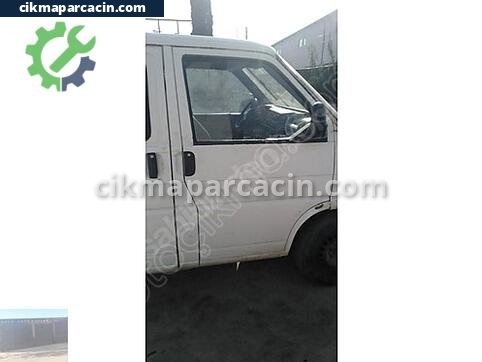 Volkswagen Transporter Kapı (Ön Sol) çıkma parça