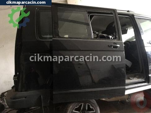 Volkswagen Transporter Sağ Sürgülü Kapı çıkma parça