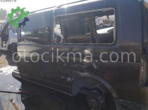 Transporter T7 Sol Arka Çamurluk Hatasız Orjinal Çıkma