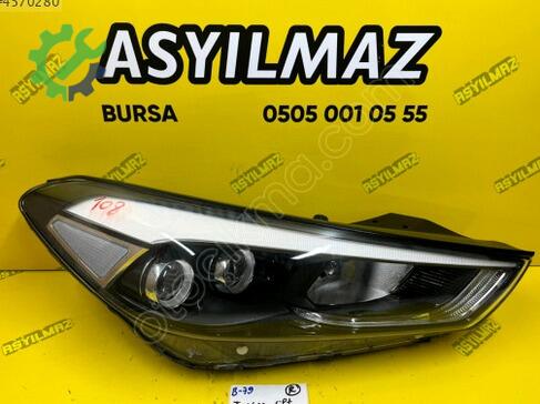 Hyundai Tucson Sağ Ön Far çıkma parça