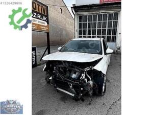 Fiat Egea Orijinal Çıkma Ön Şasi