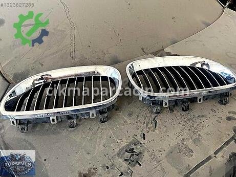 BMW 5 Serisi Ön Panjur çıkma parça