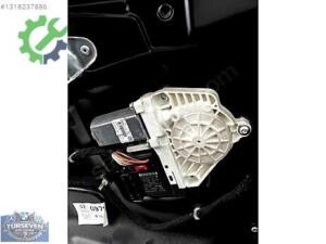 Volkswagen Passat Cam Motoru Çıkma