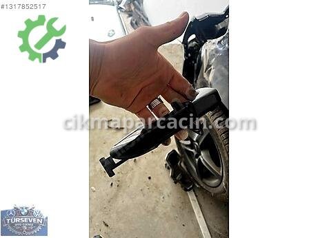 Volkswagen Passat Kaput Açma Kolu çıkma parça