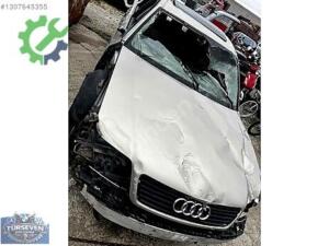 Audi A6 (C5) Kaput Açma Teli Çıkma