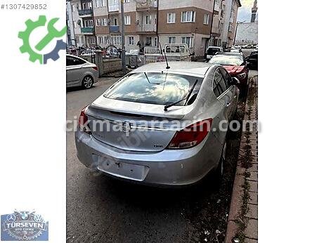Opel Insignia Bagaj çıkma parça