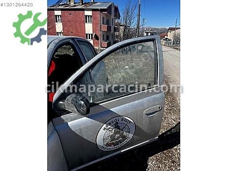 Toyota Yaris Sağ Arka Kapı çıkma parça