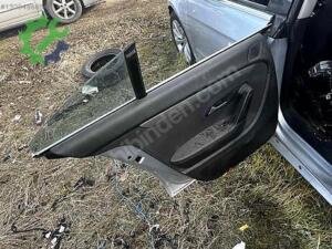 Çıkma Orijinal Sağ Ön Kapı Volkswagen VW CC 2008