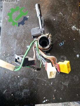 Fiat Uno Sinyal Kolu çıkma parça