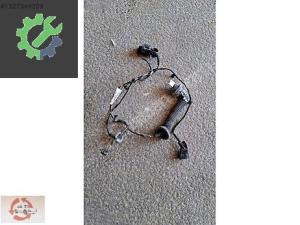 FORD MONDEO SOL ARKA KAPI ELEKTRİK TESİSATI