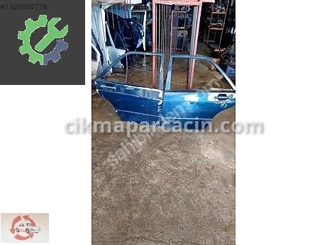 Mercedes-Benz 190 Sağ Arka Kapı çıkma parça