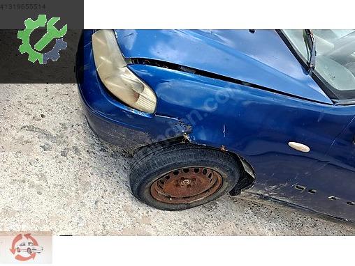Fiat Albea Sağ Ön Çamurluk çıkma parça