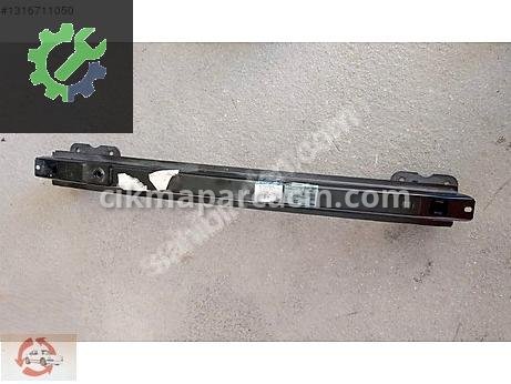 Ford Focus Arka Tampon Demiri çıkma parça