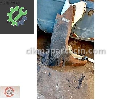 Hyundai Accent Era Sağ Çamurluk çıkma parça
