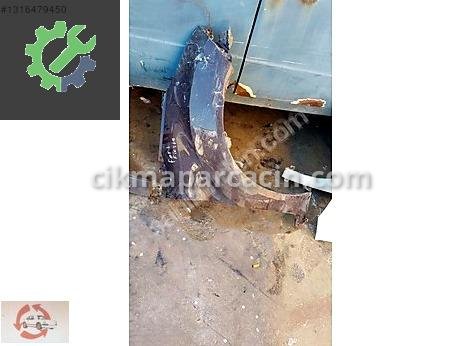 Ford Fiesta Sağ Çamurluk çıkma parça